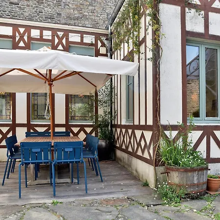 La Demeure Aux Vitraux - à 20min Du Mont-st-michel Ferienhaus *